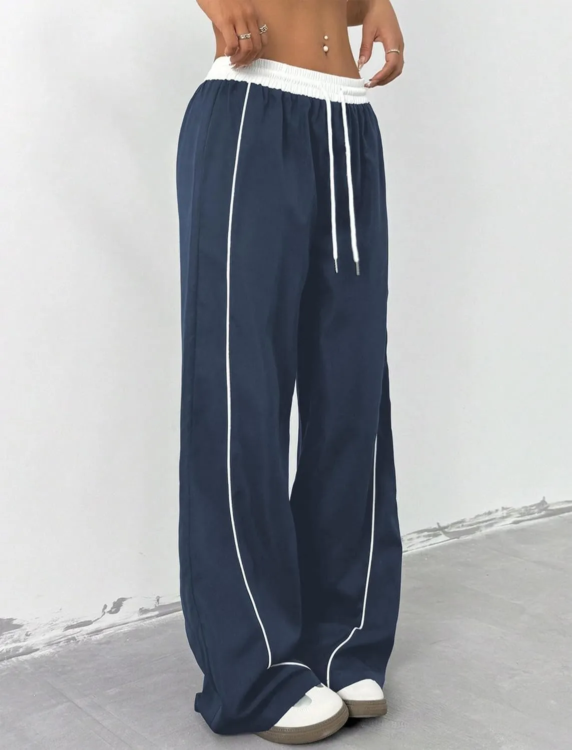 ZAFUL Womens Parachute Pants Y2K Wide Leg Cargo Sweatpants Drawstring Waist Jogger Pants with Pockets